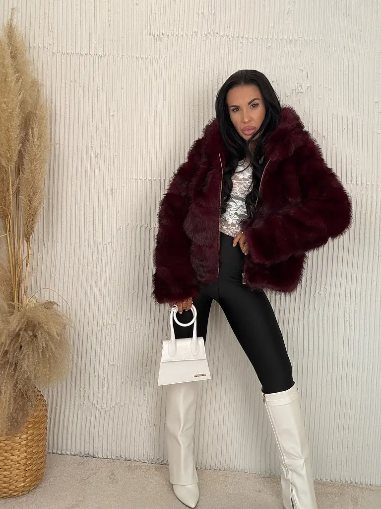 Koženková kožušinová bunda s kapucňou CHERRY