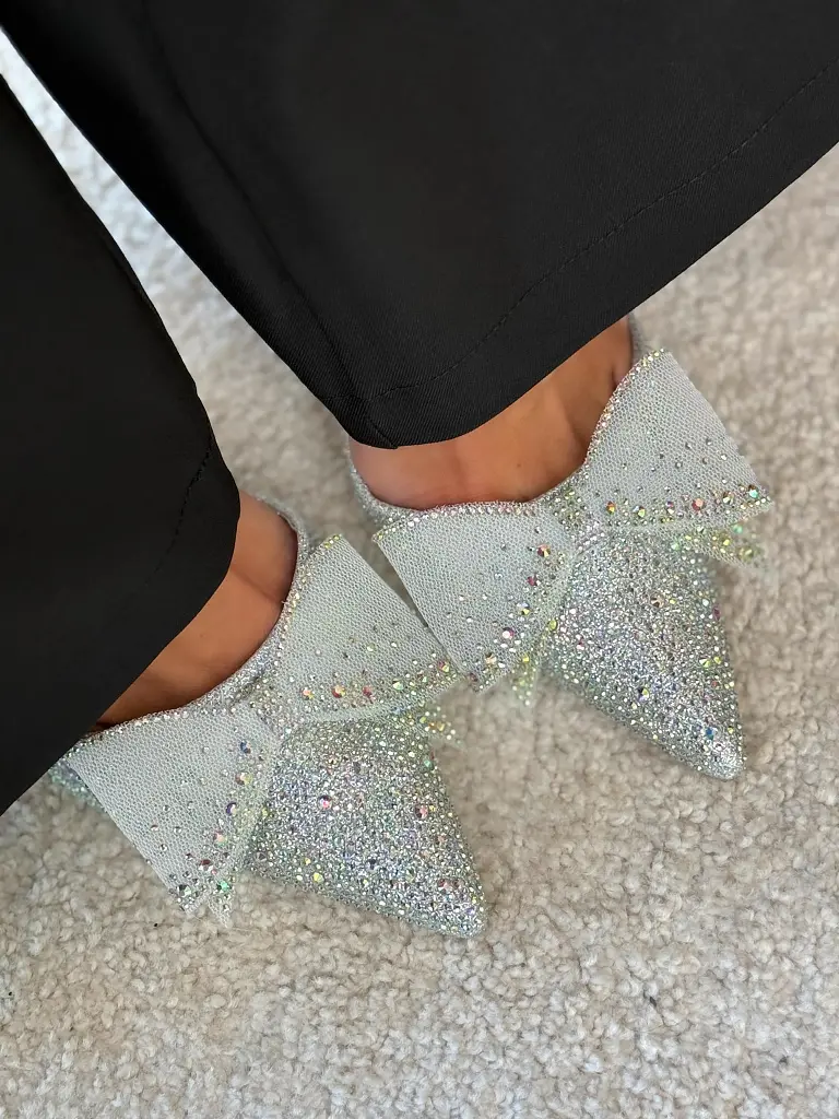 Lodičky s mašľou zdobené kamienkami LIBERTY-