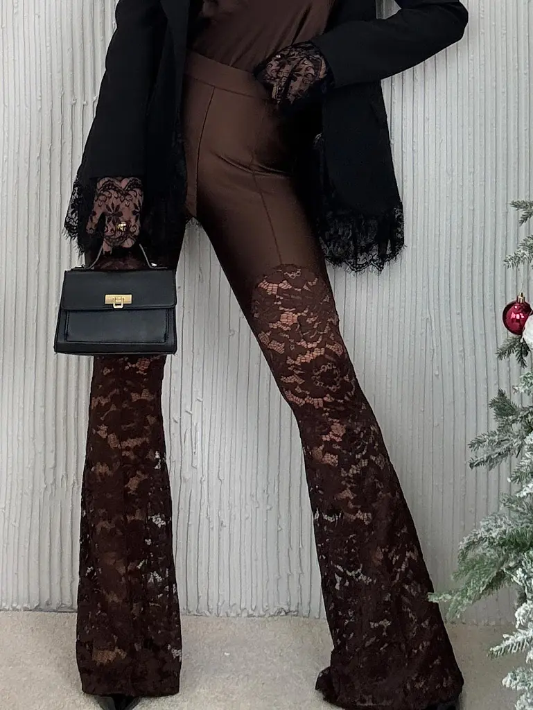 Zvonové legíny s čipkou AVELIA