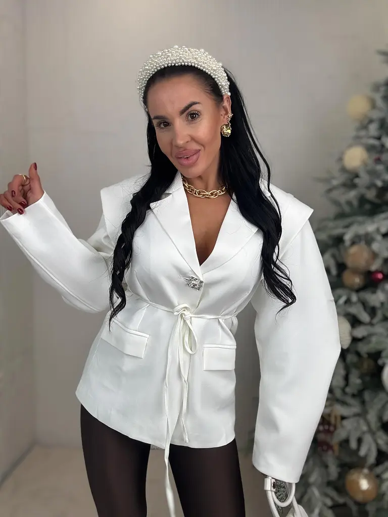 Módne sako s vypchávkami FABIANA