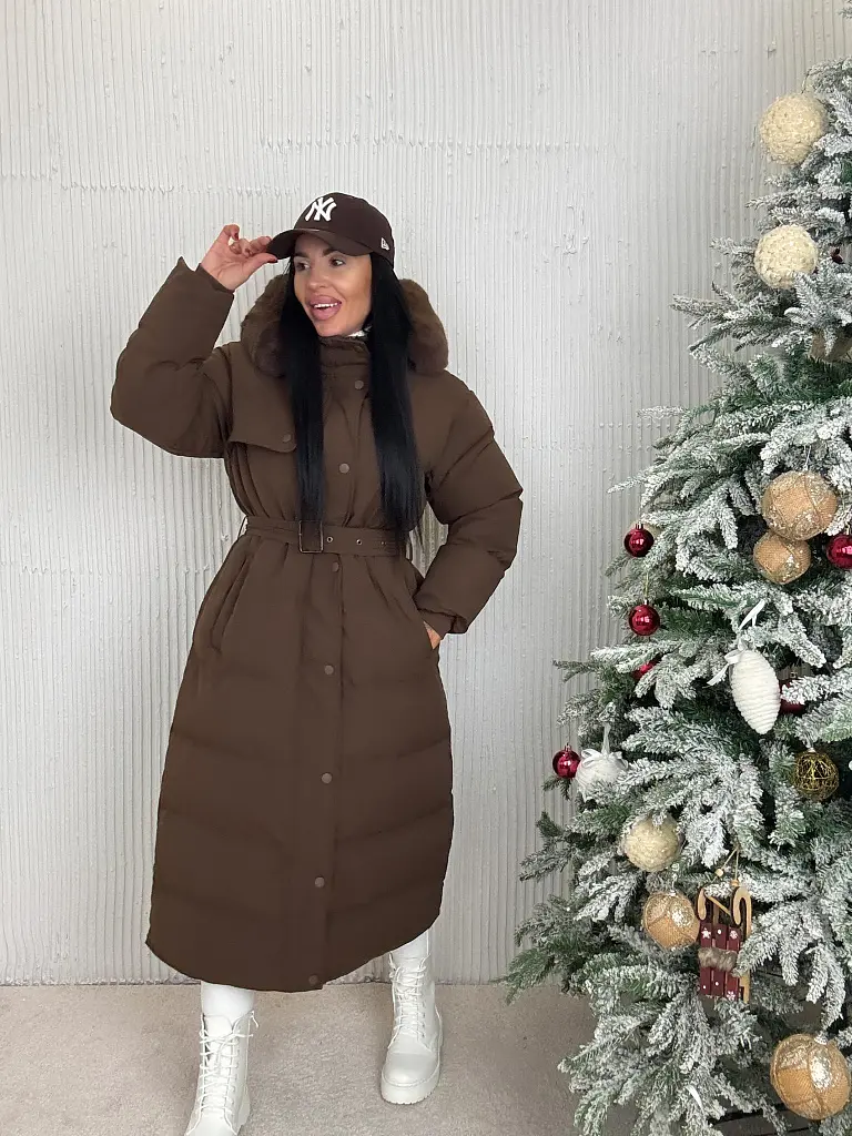 Dlhá bunda s kožušinou a kapucňou NESIA