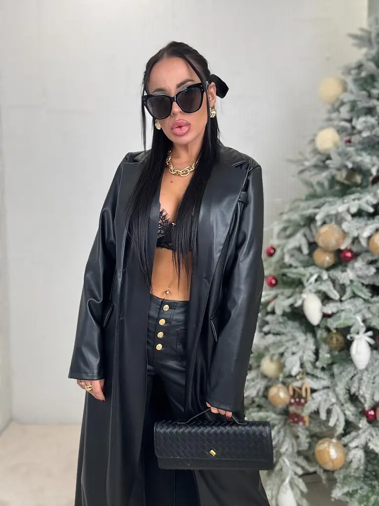 Dlhý koženkový kabát SAVIRA - next