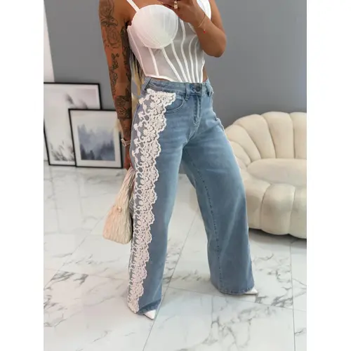 Wide-leg rifle s čipkovým detailom PAVORA veľkosť: L