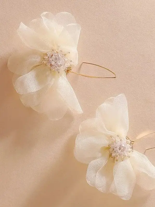 Biele náušnice+ - next