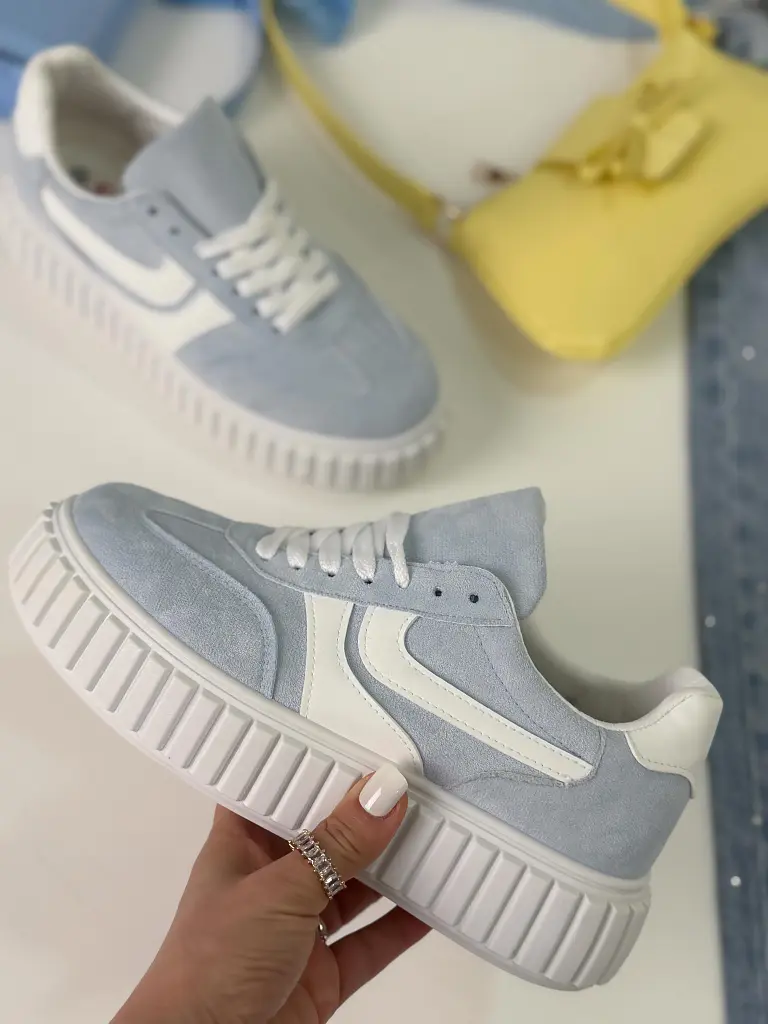 Platformové tenisky AXIRA