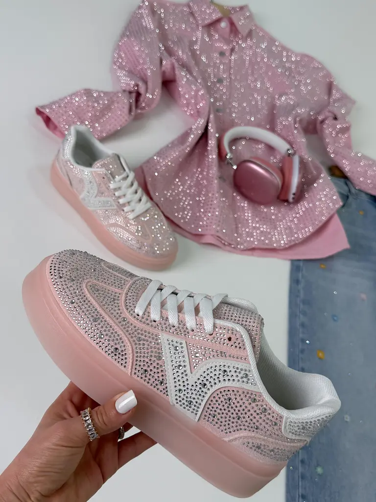 Platformové tenisky zdobené kamienkami CHILA