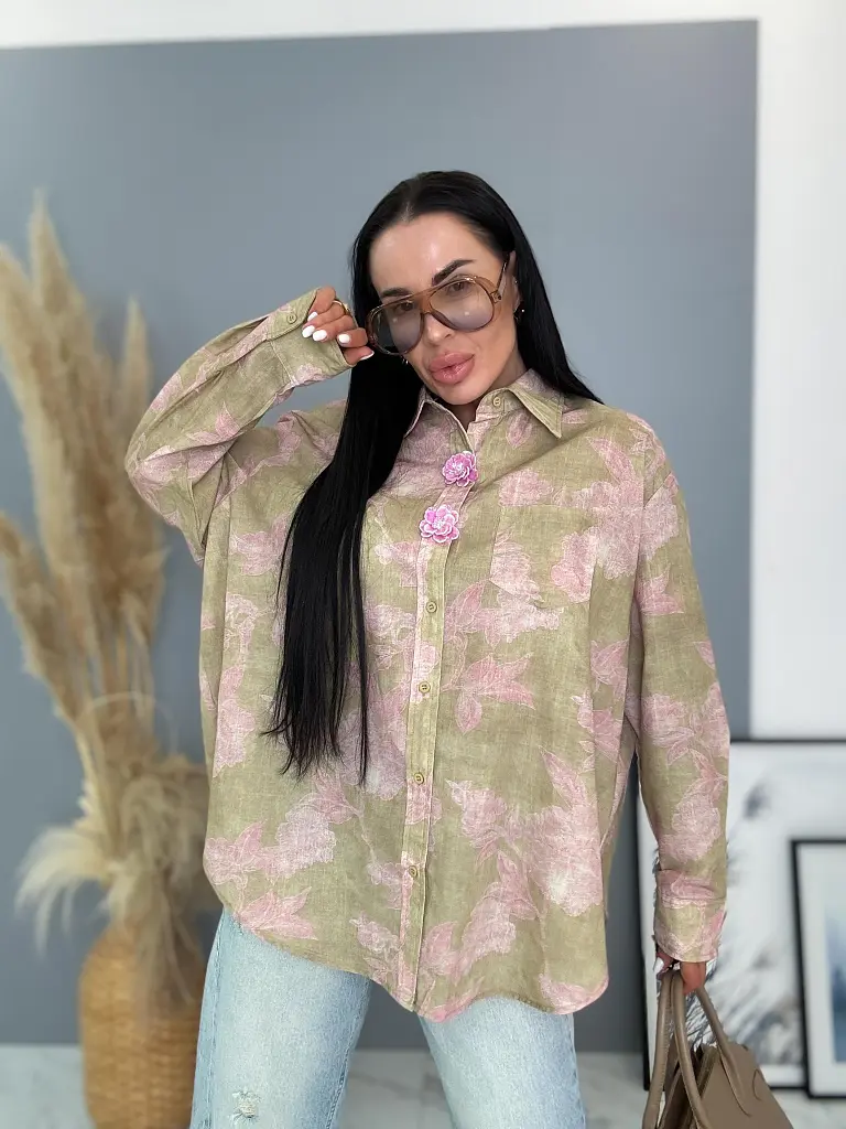 Oversized kvetinová košeľa s ozdobnou sponou FLOWER