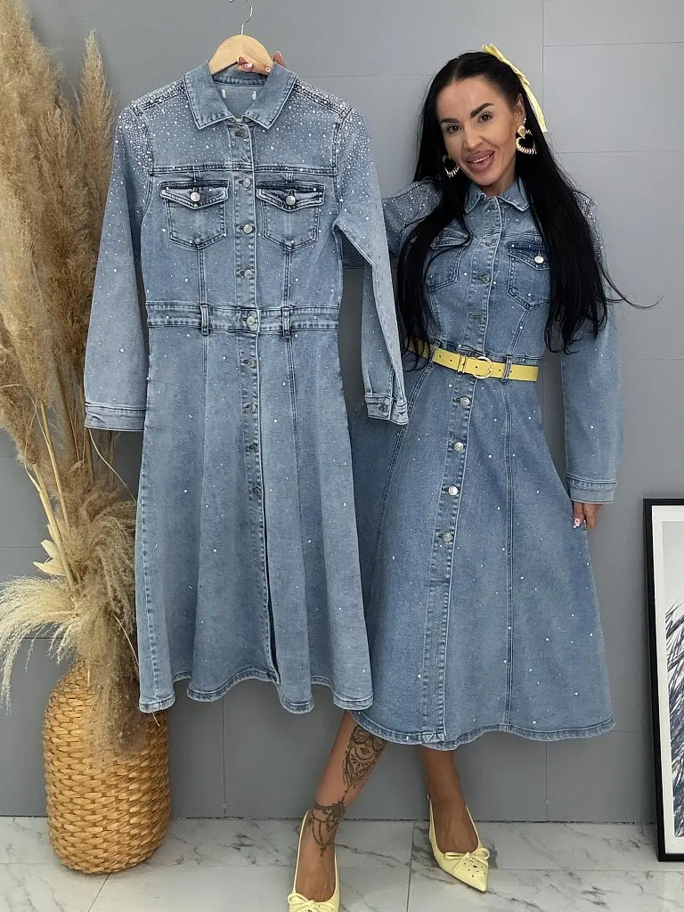 Denim šaty na gombíky zdobené kamienkami CELENA