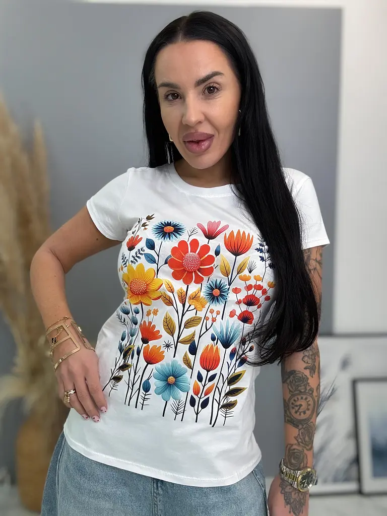 Biele tričko s potlačou BELLA