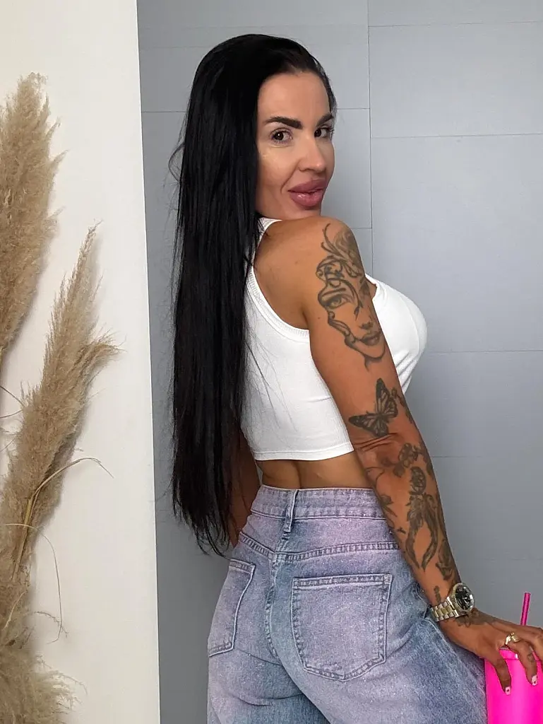 Biely rebrovaný crop-top AUDRY - next