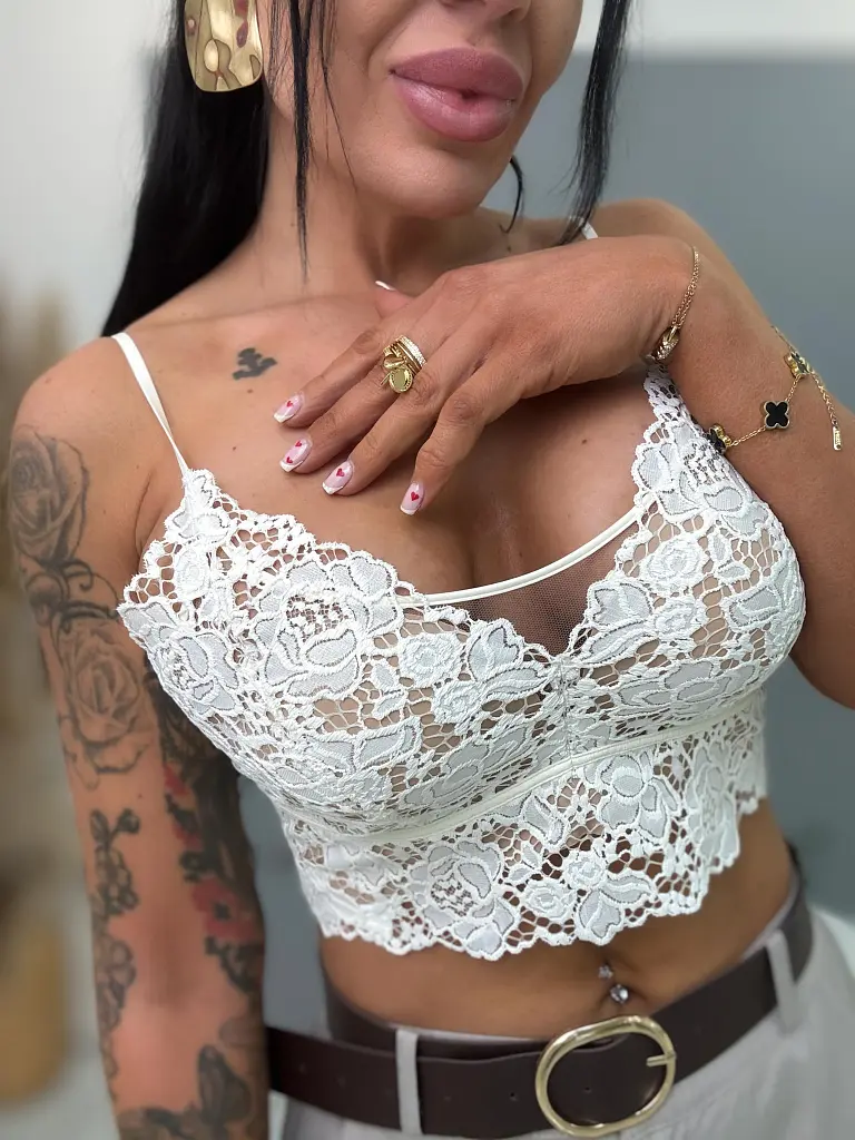 Čipkovaný bralette top s vypchávkami LILIANN