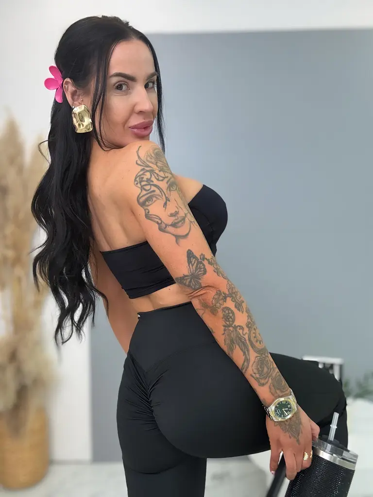 Dámske legíny s vysokým pásom a tvarovaným zadkomVLADIA - next