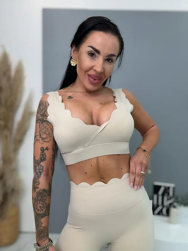 Športový set s laserovým rezom ROMILA - next