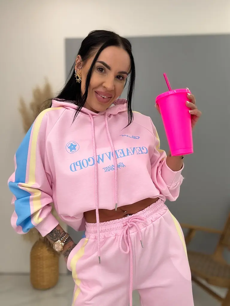 Športová súprava s kapucňou OLIVIA