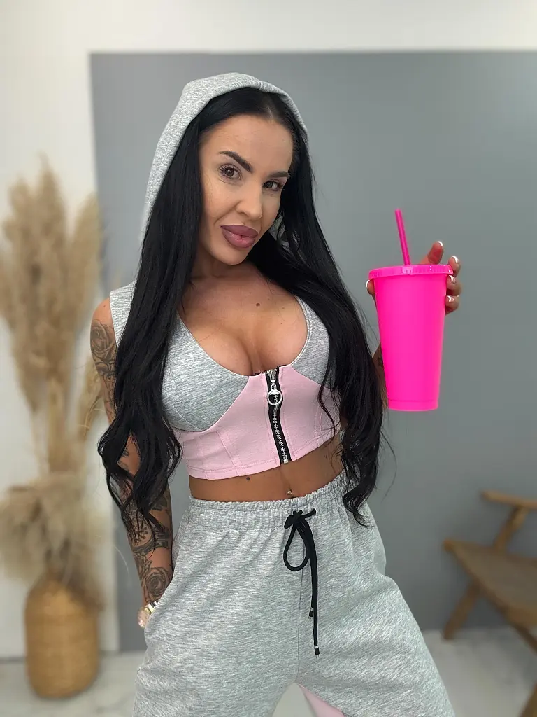 Športový komplet s vystuženým crop topom NORA