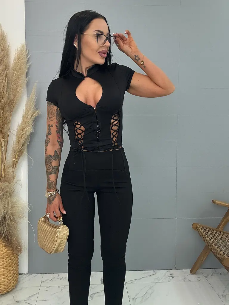 Push-up džegínsy s vysokým pásom+ - next