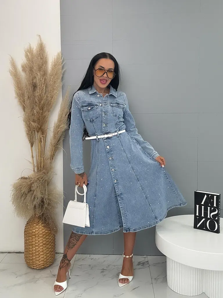 Denim šaty na gombíky zdobené kamienkami JENNIE