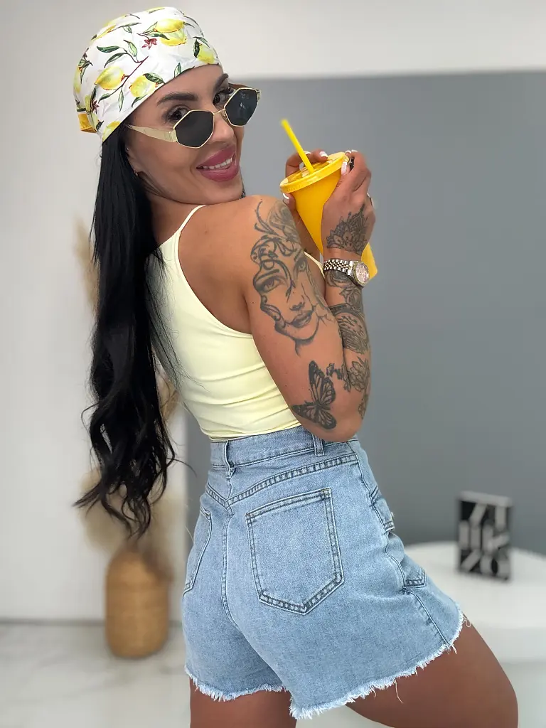 Denimový skort s gombíkmi vpredu NANNY - next