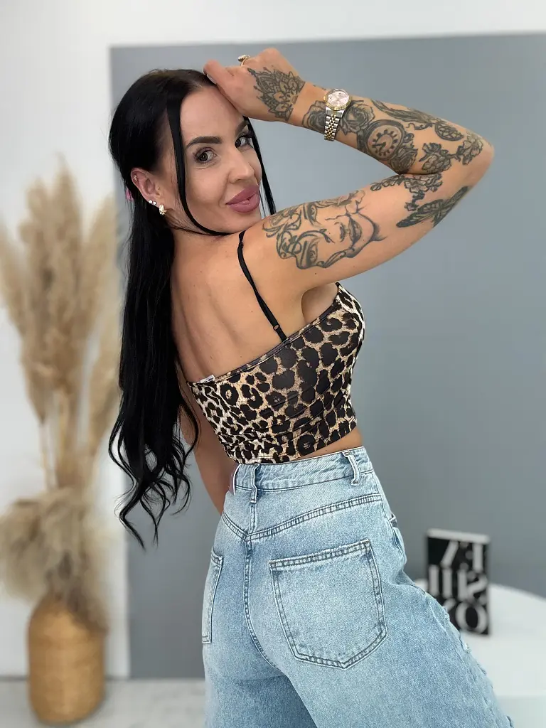 Leopardí top s vypchávkami ARINA - next