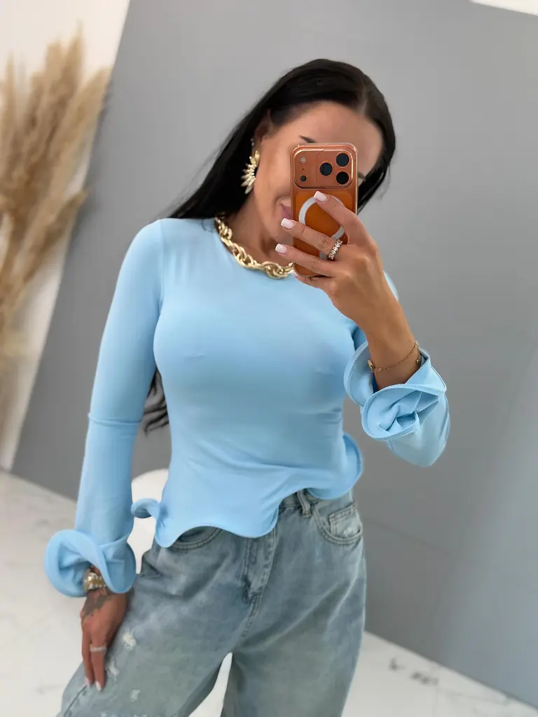 Aszimmetrikus top merevített fodrokkal FUTURA - next