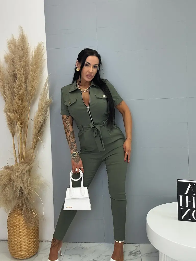 Elastický overal s opaskom STELLA