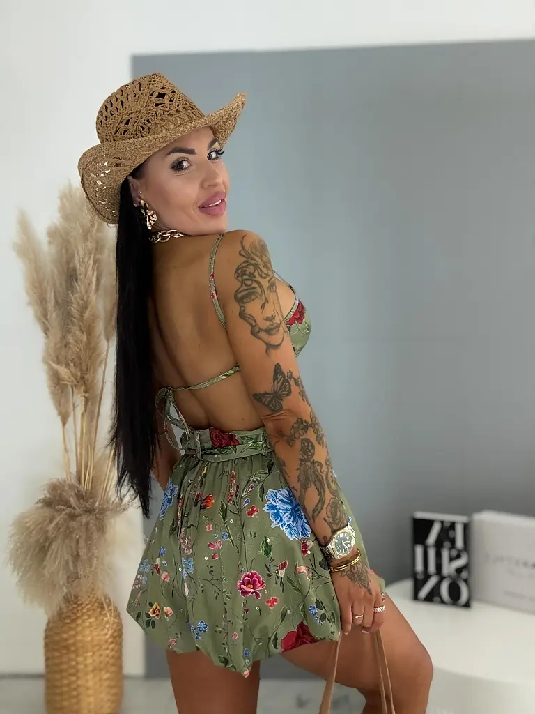 Kvetinové šortky v cibuľovom strihu s topom FLORE - next