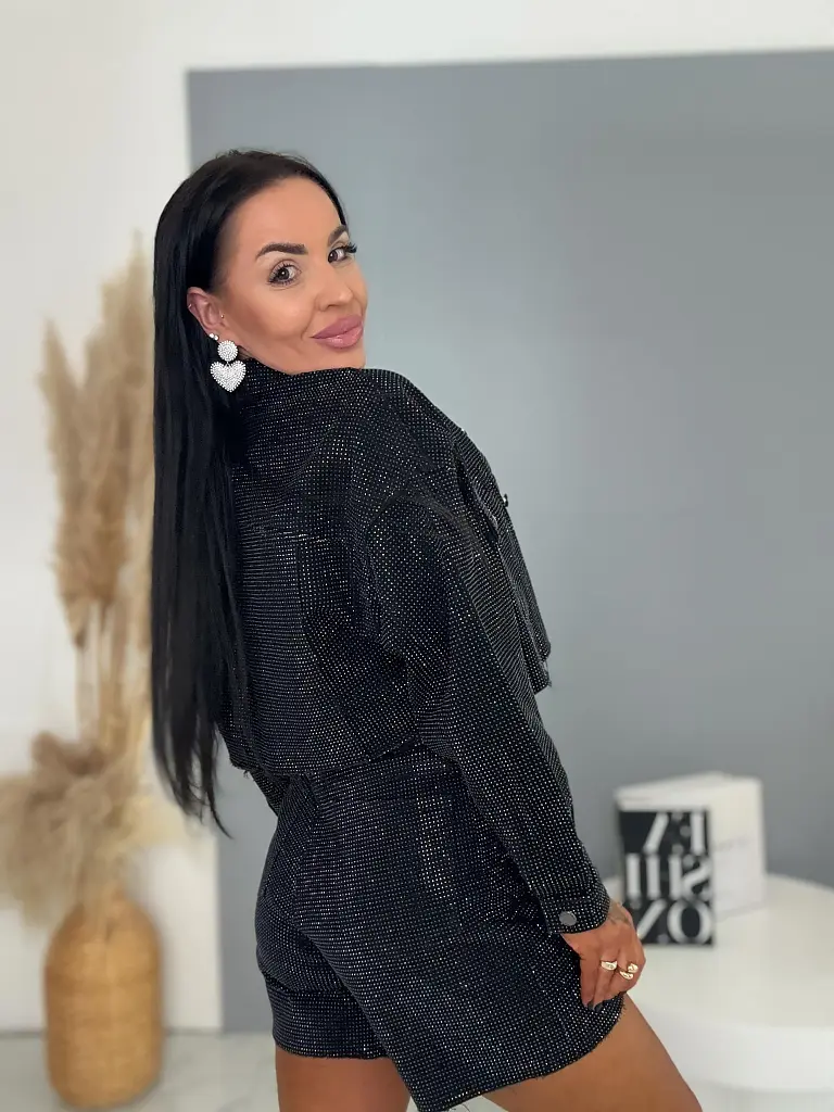 Rifľové šortky s kamienkami CRYSTAL - next