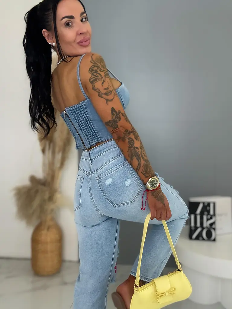 Roztrhané mom fit rifle s vysokým pásom a potlačou FLORAL - next