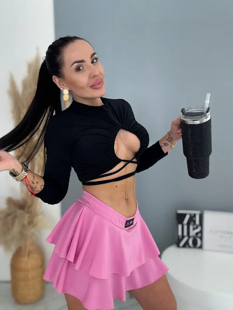 Tenisová skort sukňa s gumeným pásom SERVEA