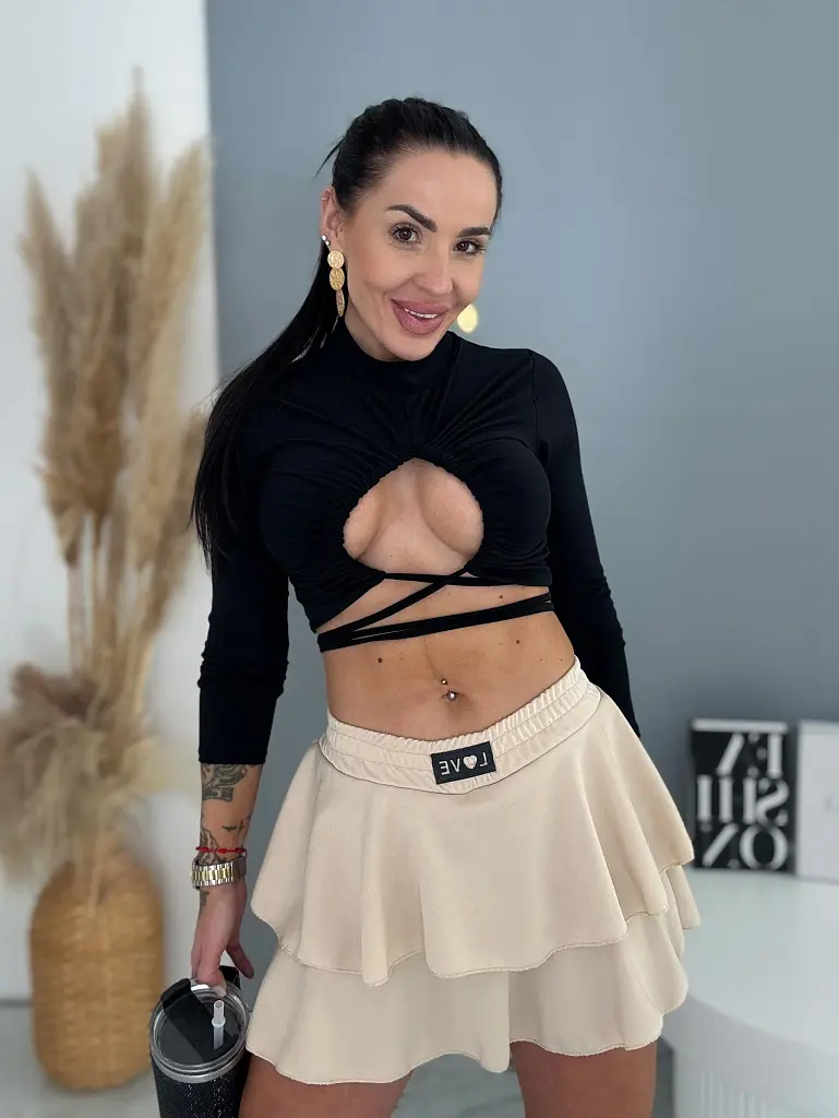 Tenisová skort sukňa s gumeným pásom SERVEA