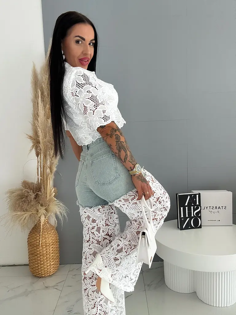 Džínsy s čipkou a kamienkami LACE - next