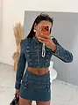 Dvojdielny denim komplet s ozdobnými prackami KARA Crop bunda+skort!