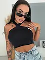 Trblietavý crop top s X ramienkami STARRY