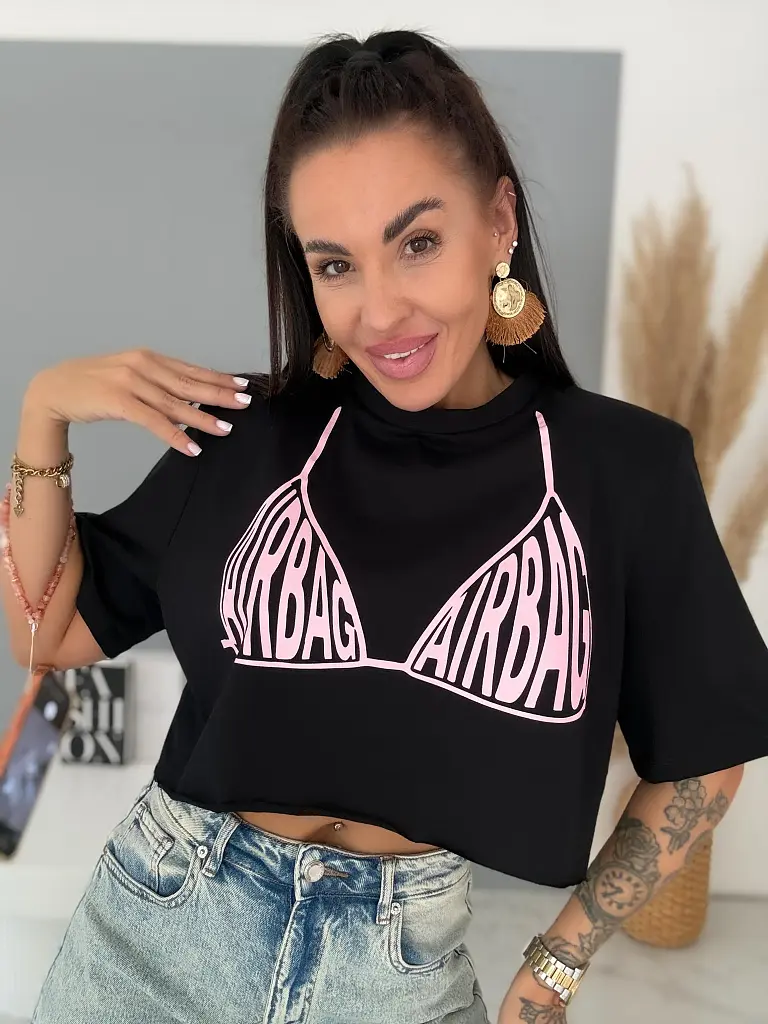Basic crop tričko s vypchávkami na ramenách BELLA - next