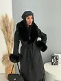 Dlhý vlnený kabát s kožušinovými detailmi MISTRESS